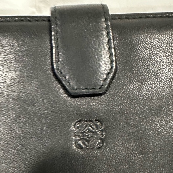 LOEWE Bifold Long Wallet - Picture 2 of 9